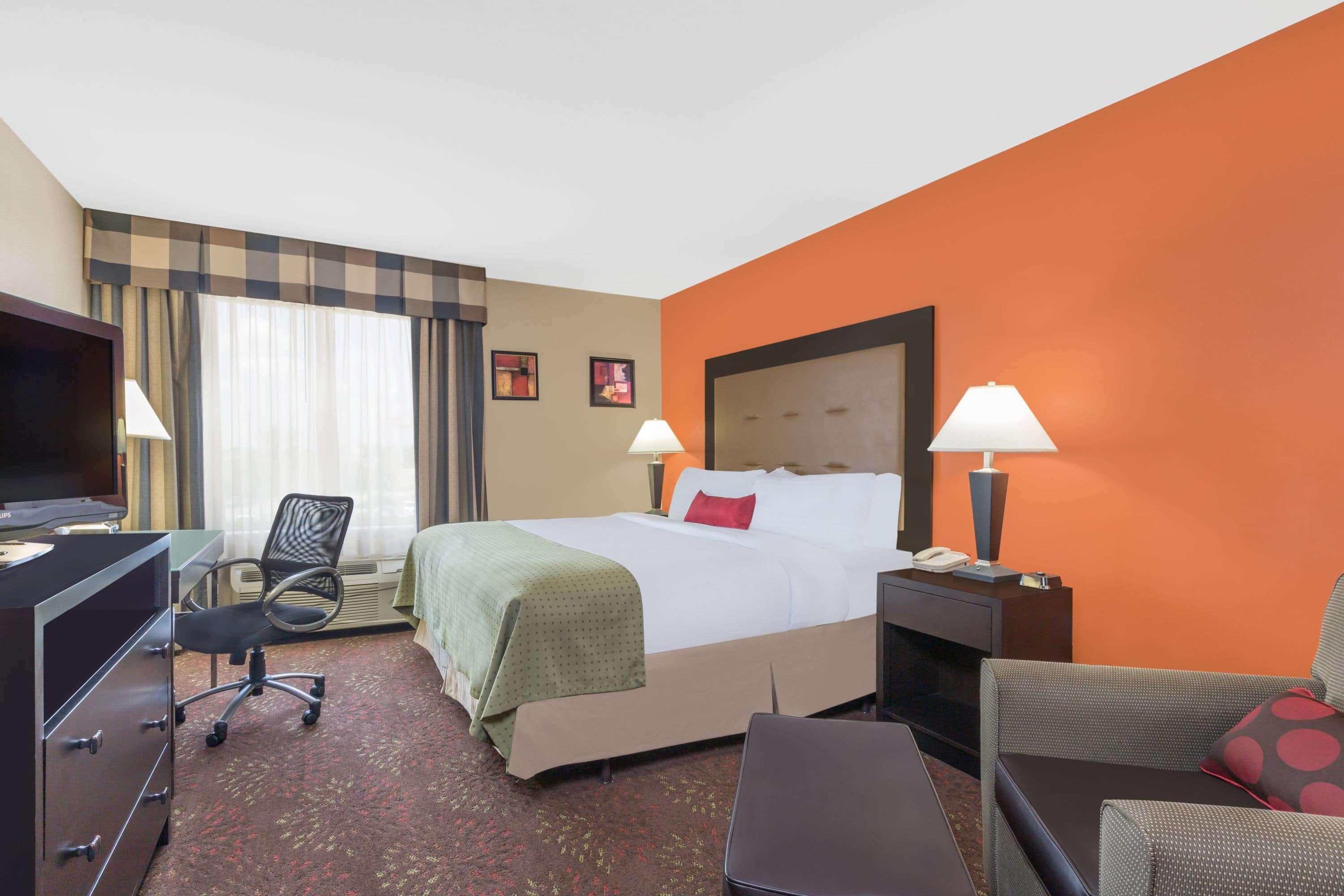 Wyndham Garden Willowbrook Hotel Houston