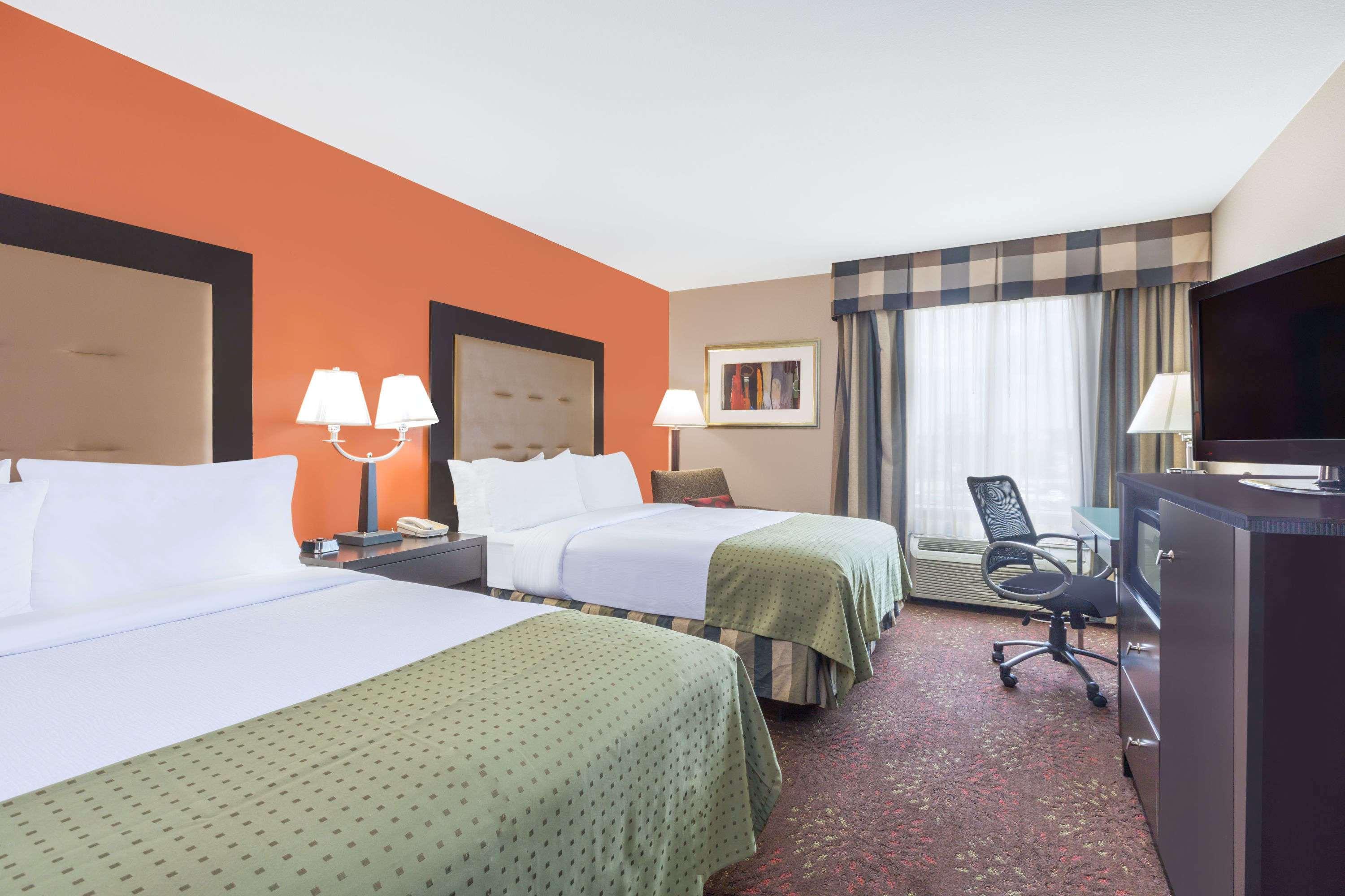 Wyndham Garden Willowbrook 3* Houston
