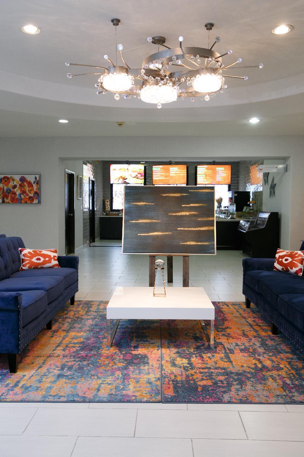 Wyndham Garden Willowbrook Hotel 3*
