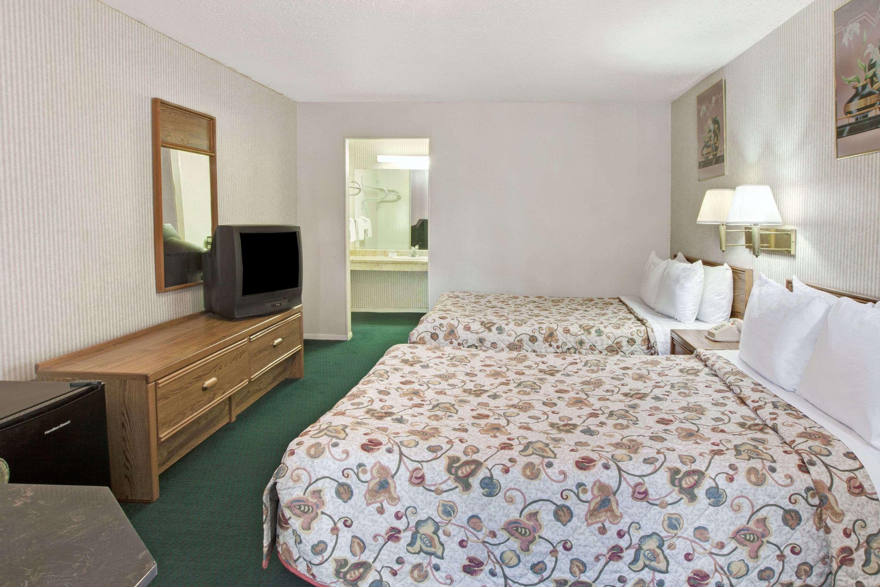 Knights Hobby Airport Hotel Houston