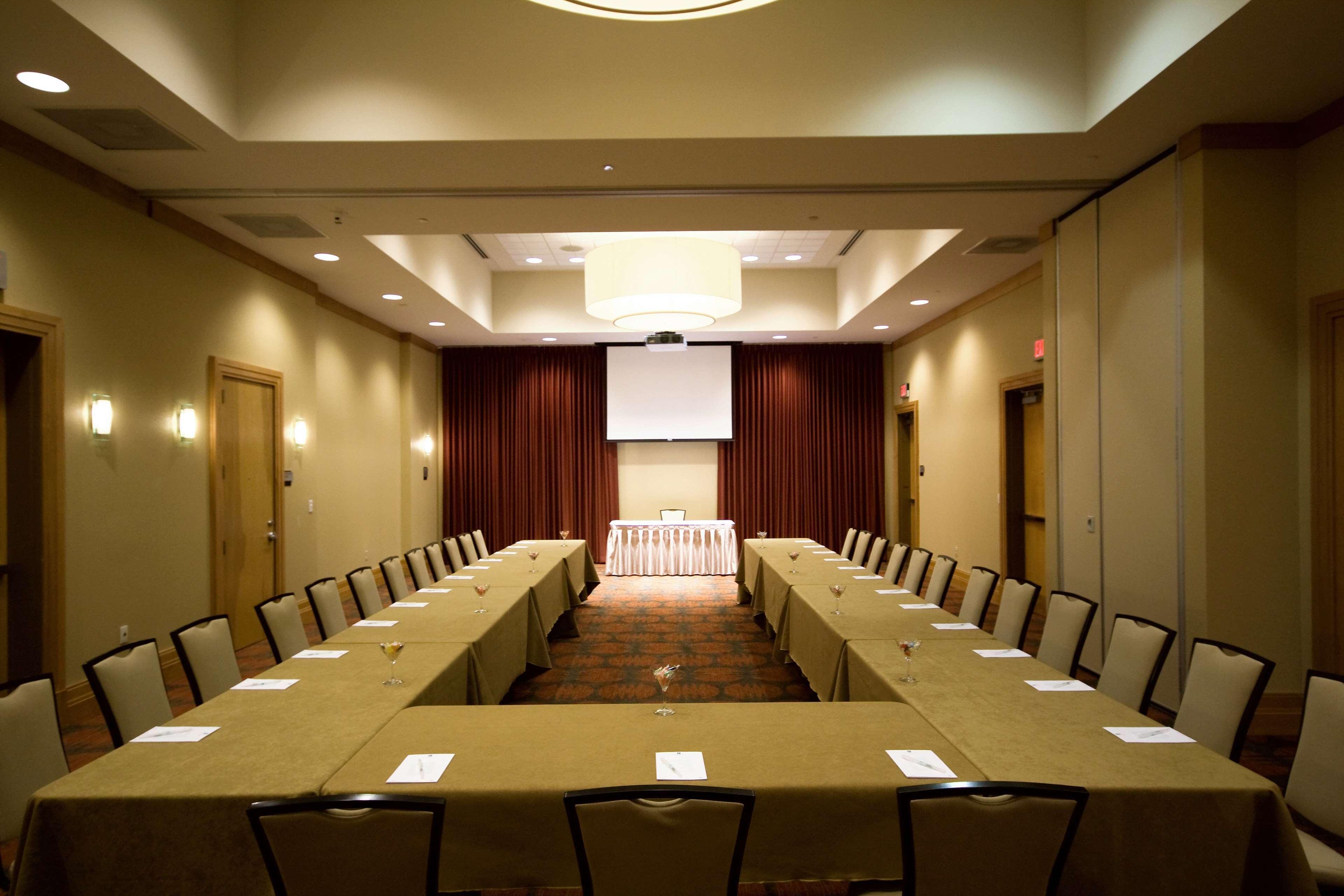Embassy By Hilton Houston-energy Corridor Hotel Houston