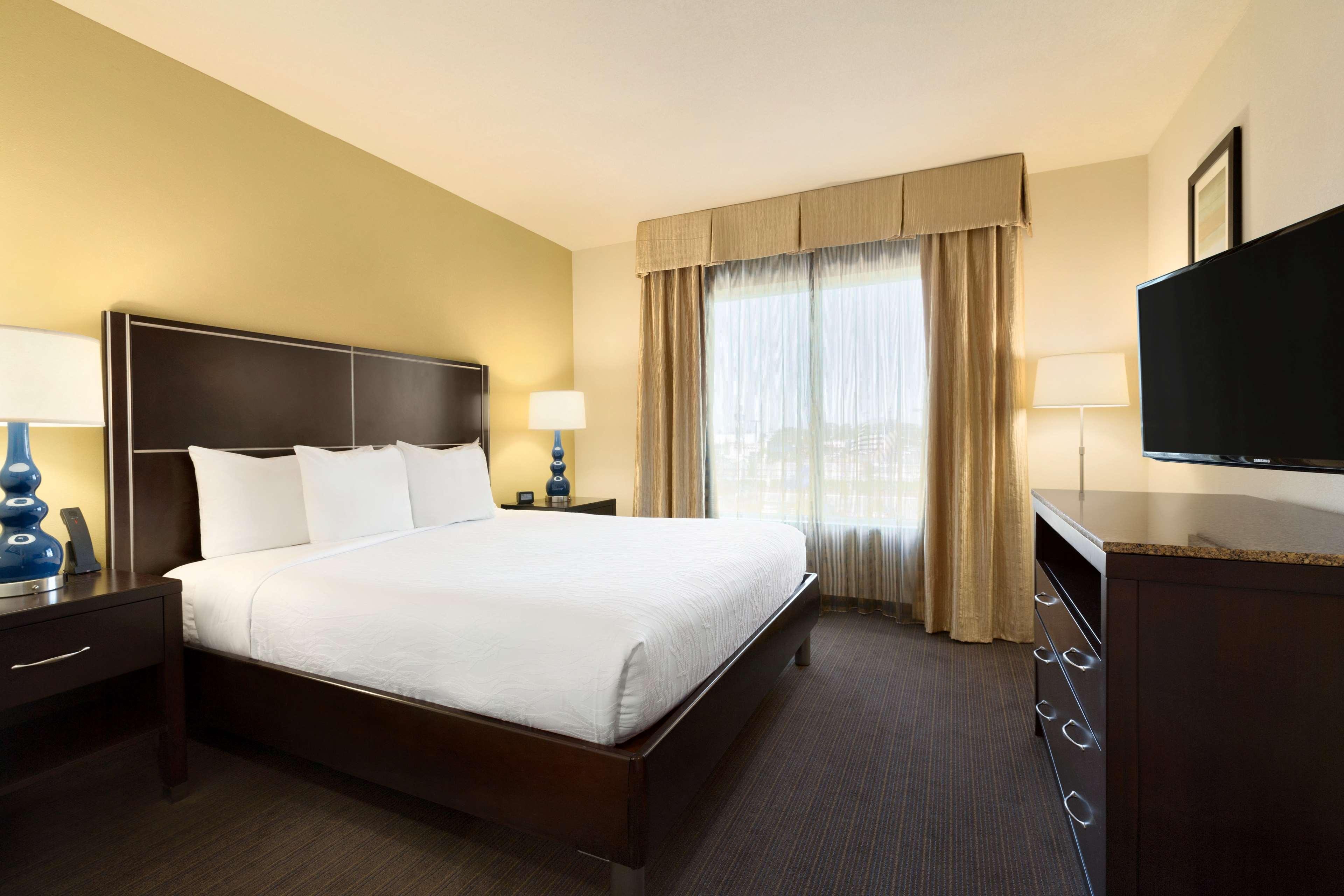 Hilton Garden Houston Nw America Plaza Jersey Village