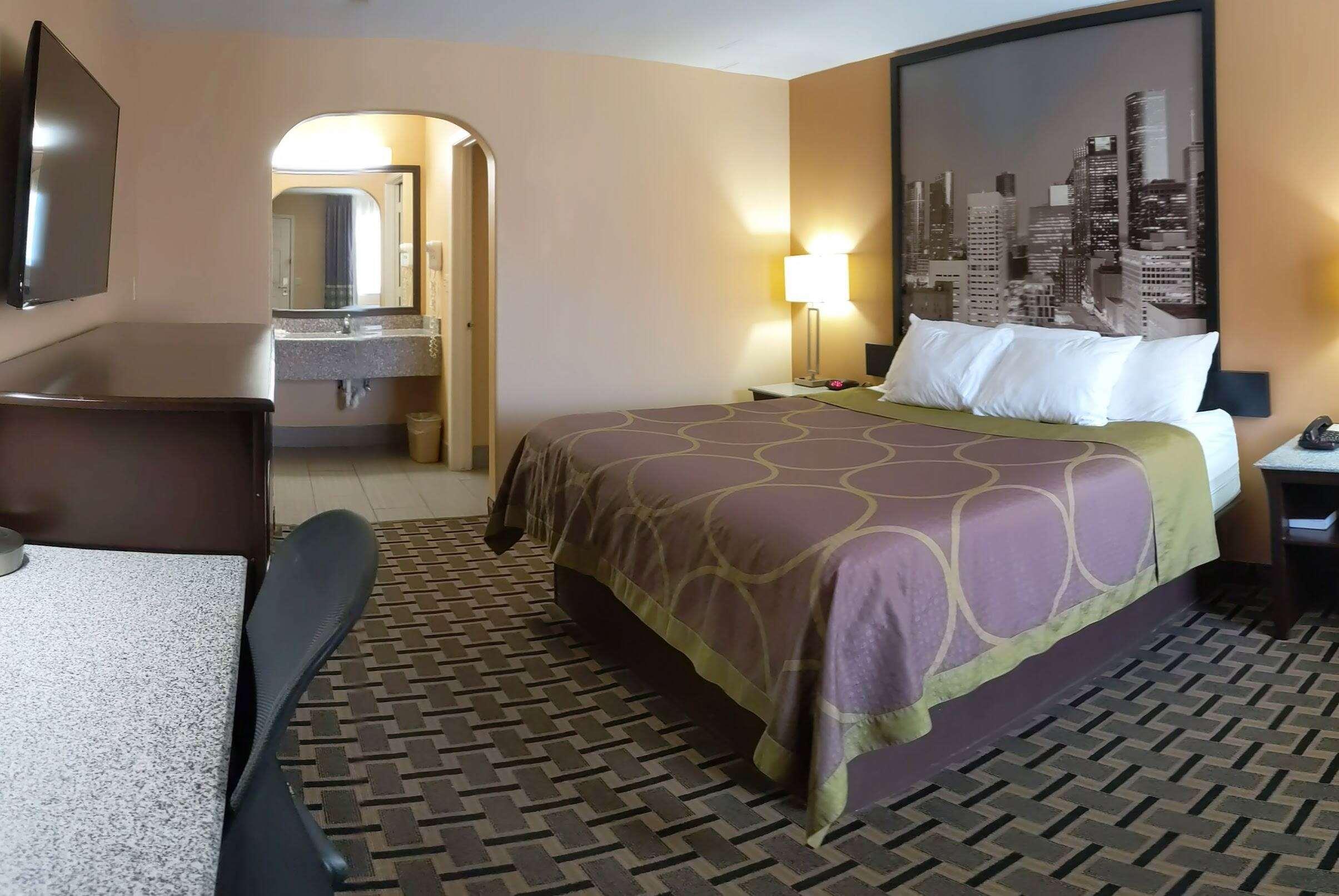 Super 8 By Wyndham Houston/willowbrook Hwy 249 Hotel 2*
