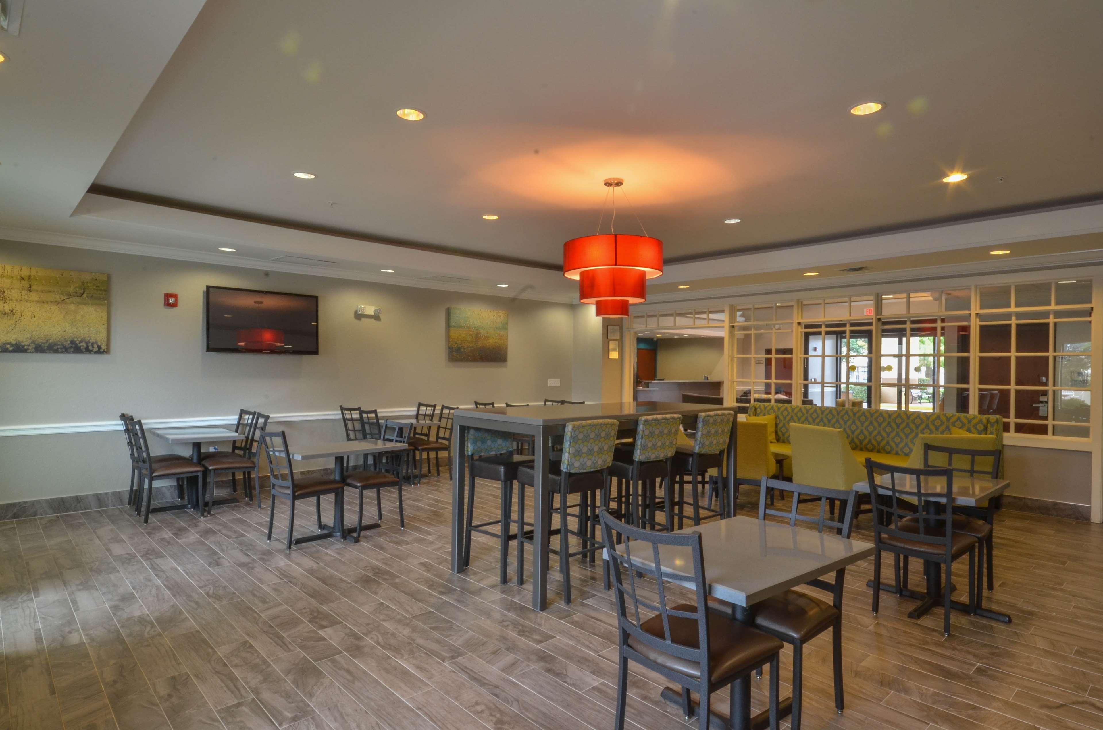 Best Western Galleria & 3* Houston