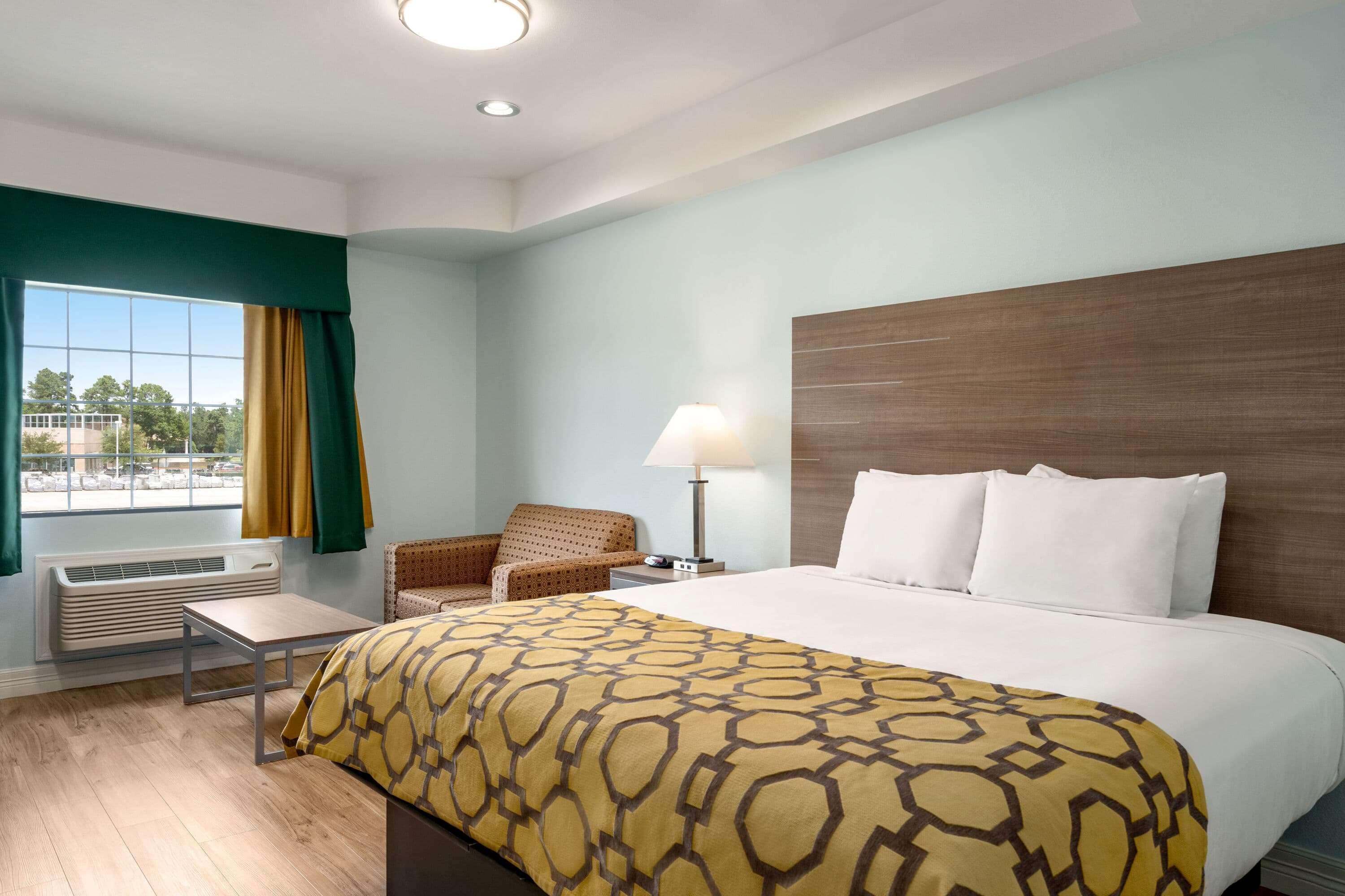 Hotel Baymont By Wyndham Kingwood Houston