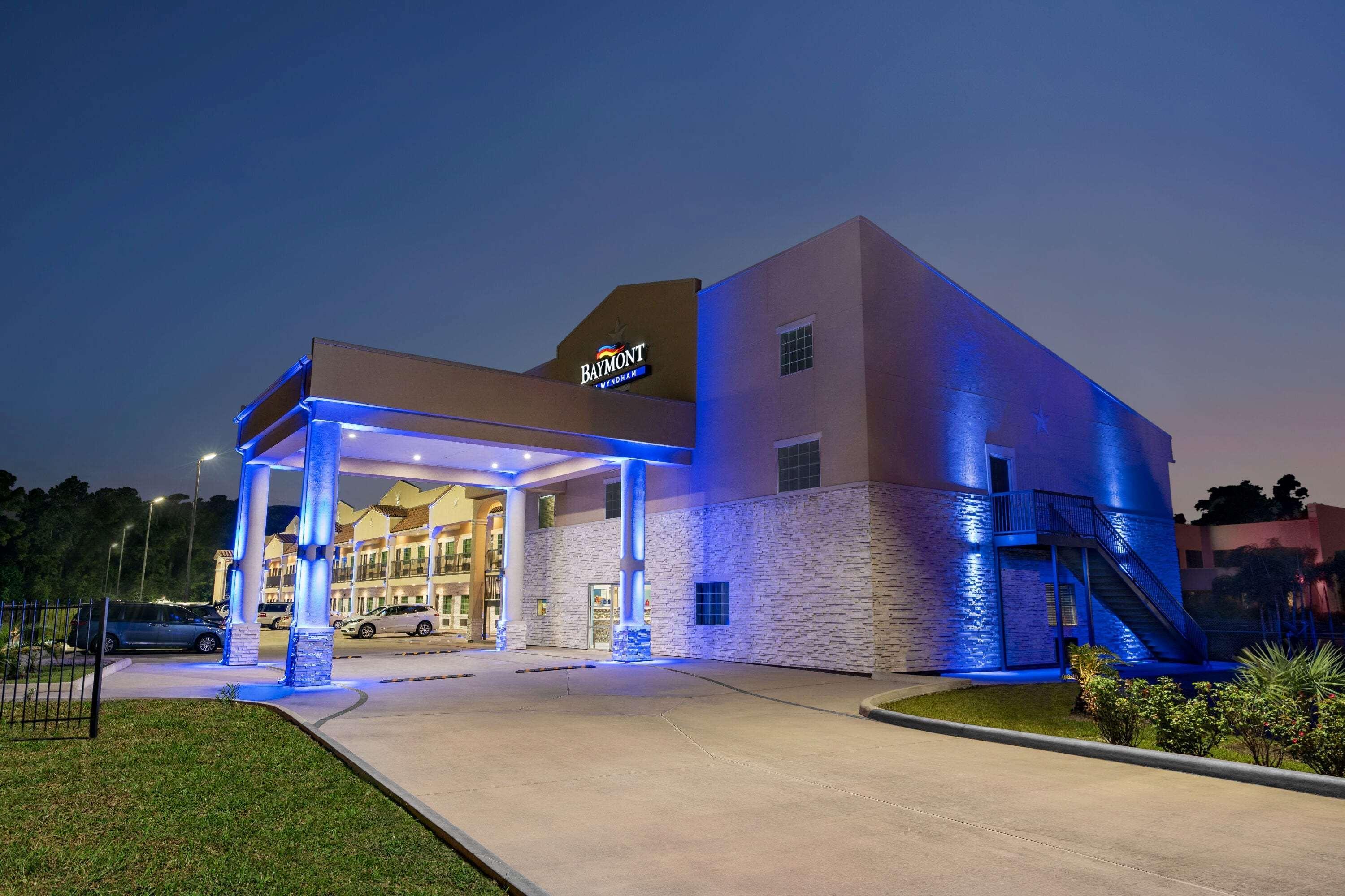 Hotel Baymont By Wyndham Kingwood Houston