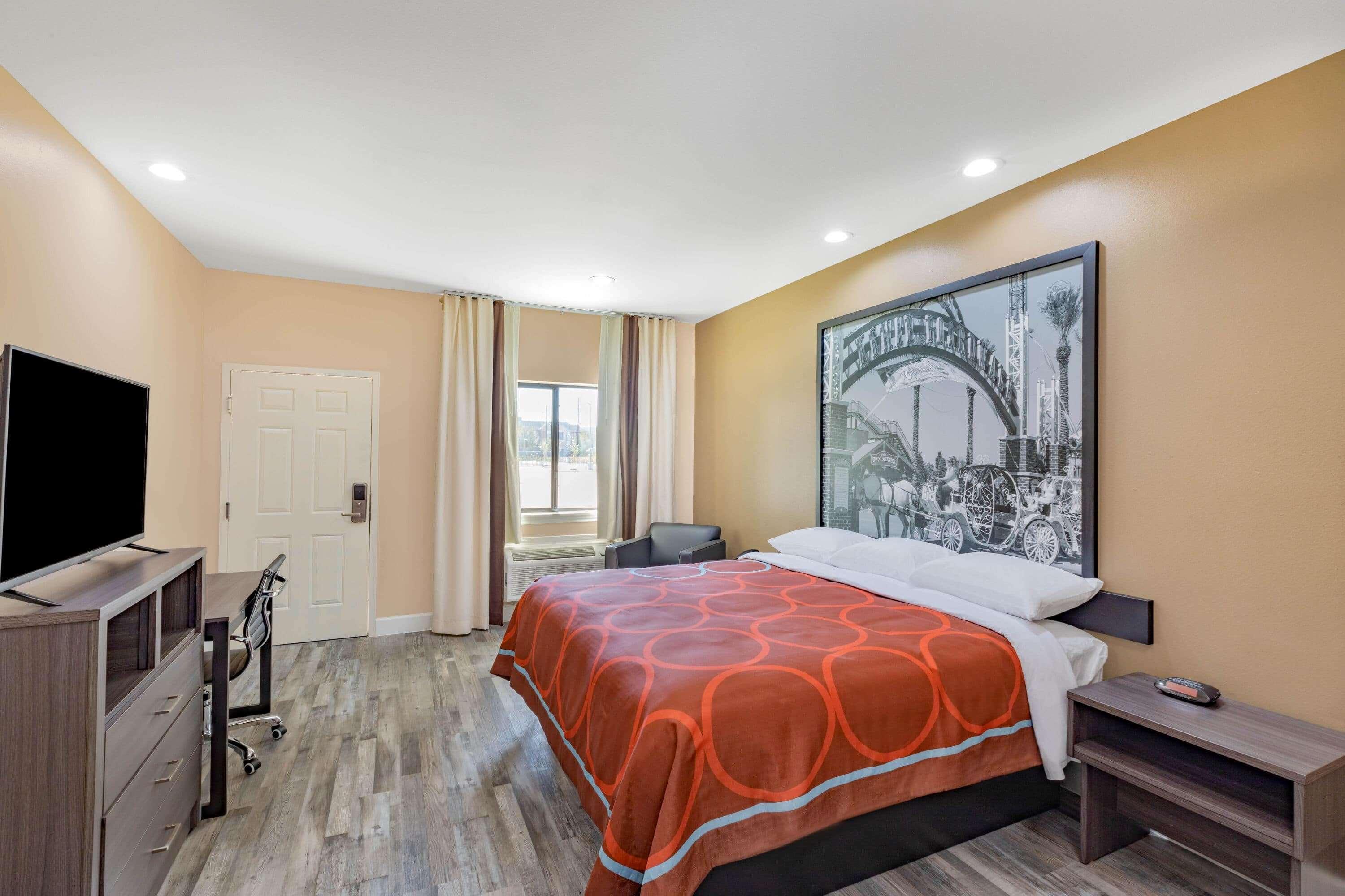 Hotel Super 8 By Wyndham Nw Beltway 8-west Rd