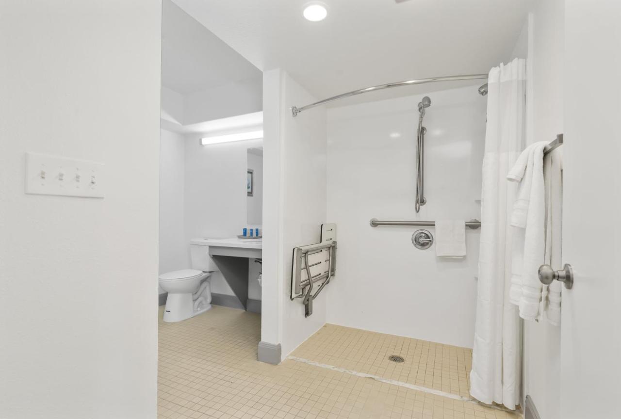 W Handicap Access - Walk To Texas Medical Center, Nrg, Rice University, Parks, Zoo Apartment *
