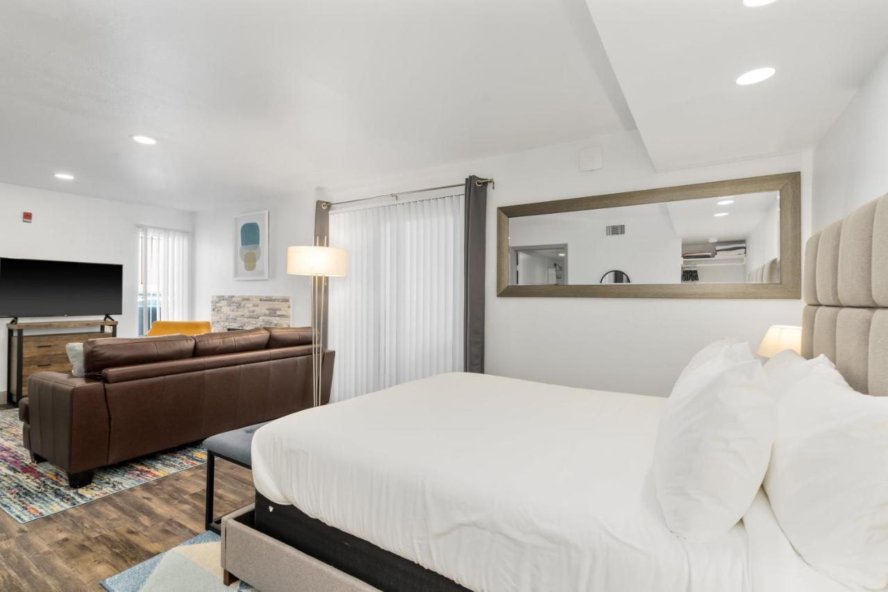 Apartment W Handicap Access - Walk To Texas Medical Center, Nrg, Rice University, Parks, Zoo Houston