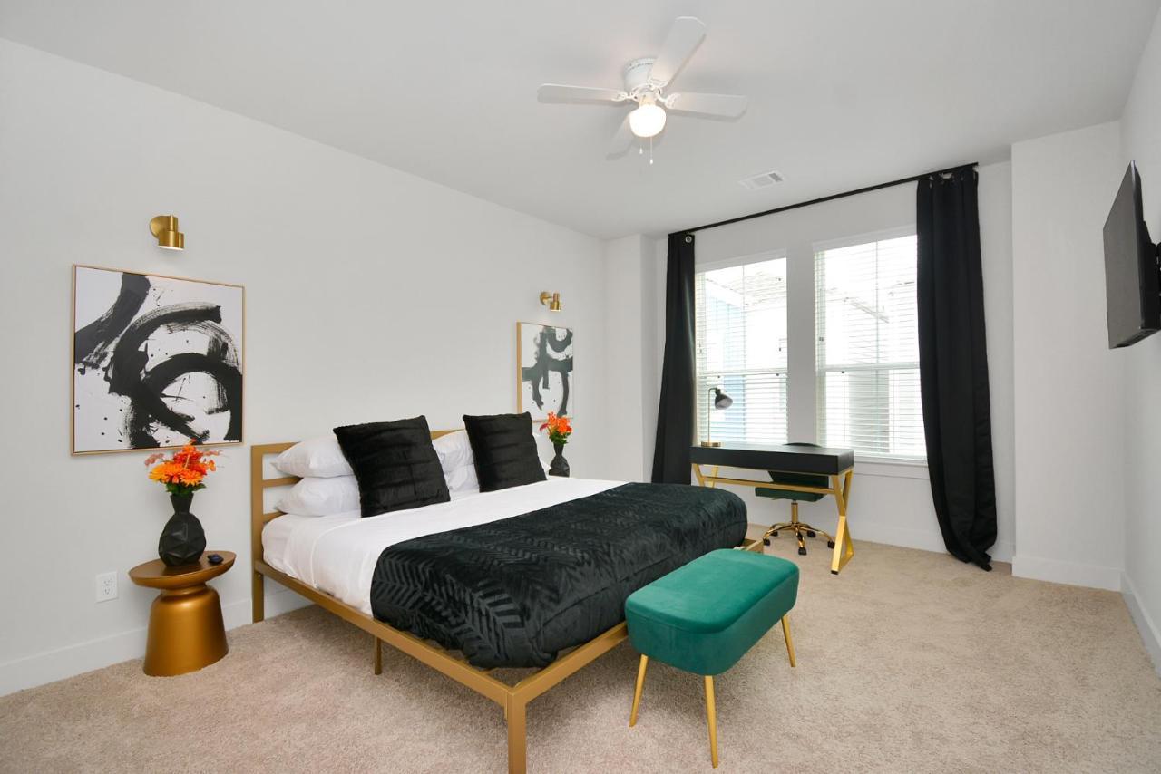 Emerald Palace - New, Modern 3br Townhome Close To Downtown, Nrg, Med Ctr * Houston