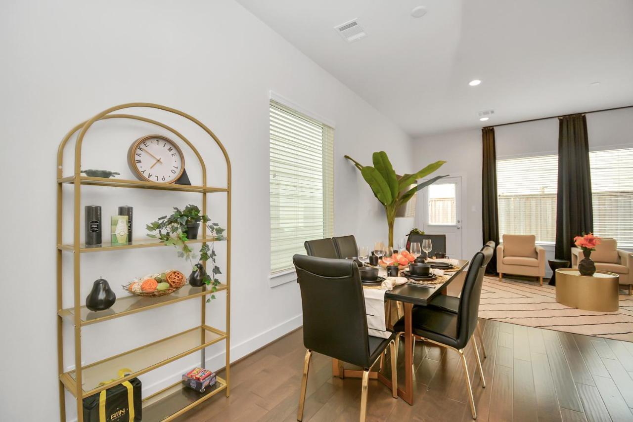 Emerald Palace - New, Modern 3br Townhome Close To Downtown, Nrg, Med Ctr Holiday home *