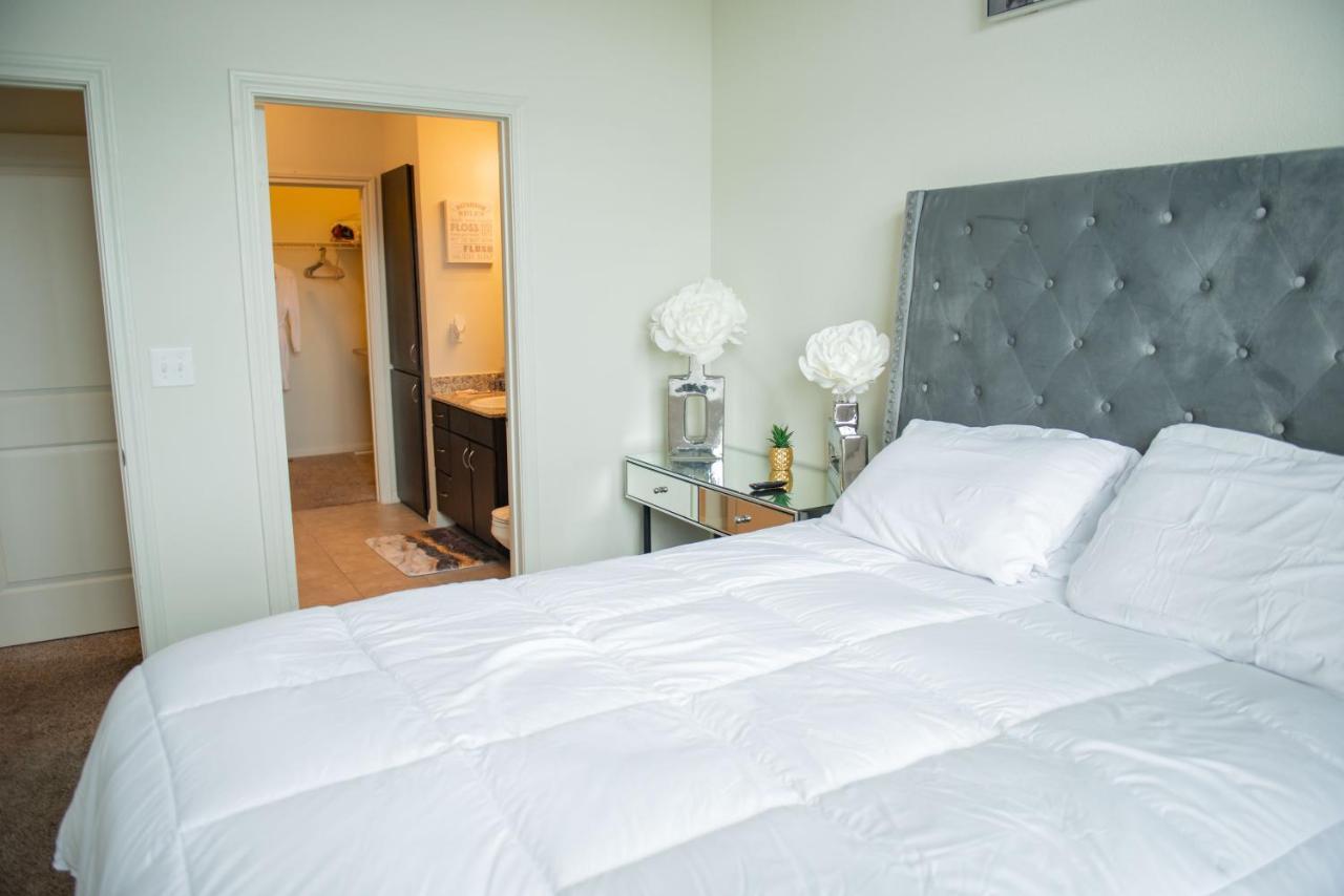 Apartment The Relaxation At Luxury Palace