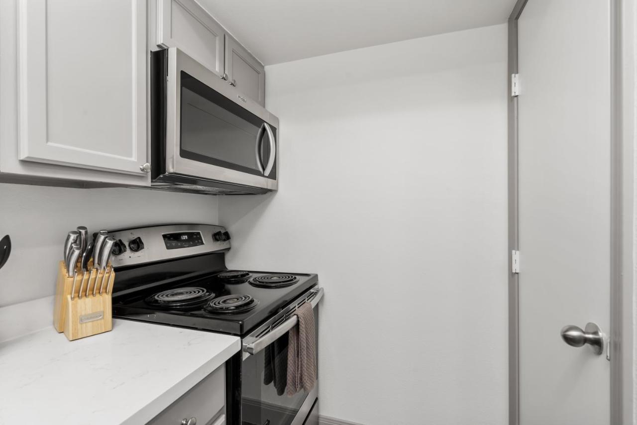 W Handicap Access - Walk To Texas Medical Center, Nrg, Rice University, Parks, Zoo