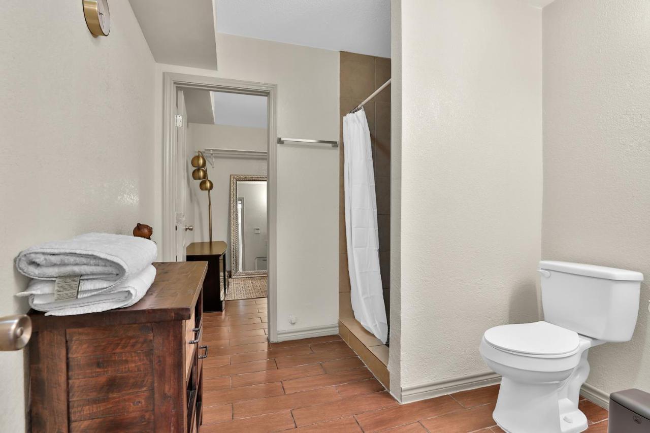 Motrose Place With Free Parking Houston