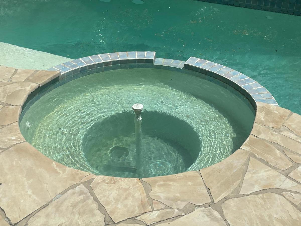 Insperit At Galleria With Heated Pool