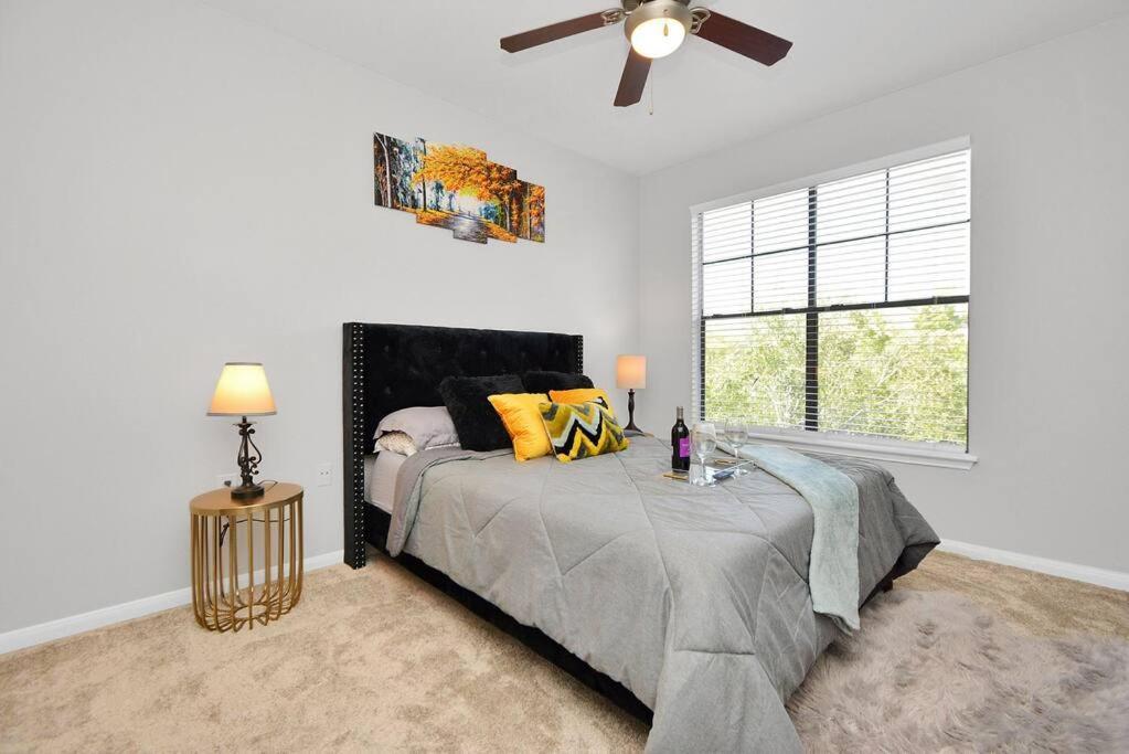 The Turquoise Apartment *