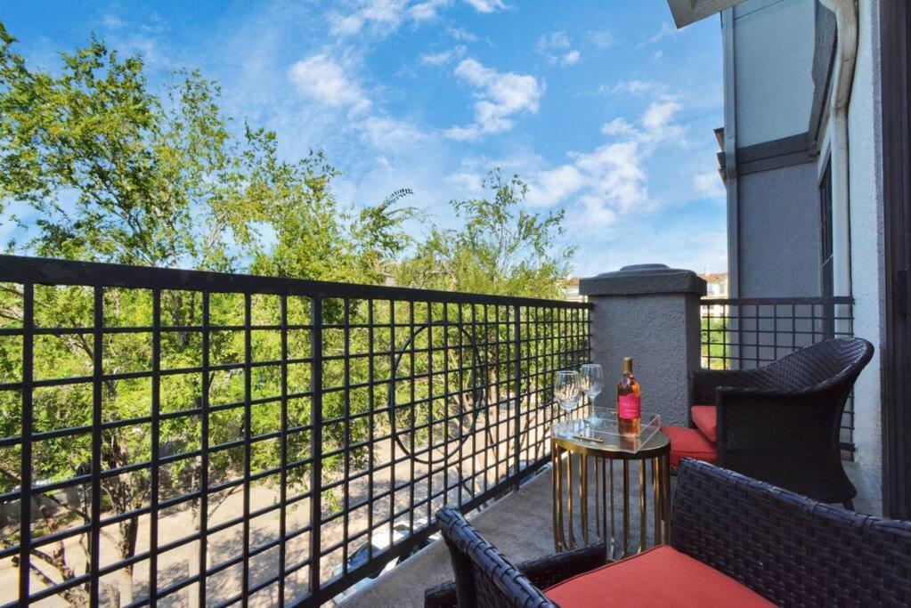 The Turquoise * Houston