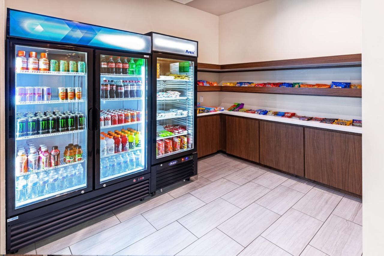Express & - - Downtown North By Ihg