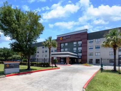 Hotel La Quinta By Wyndham Nw Brookhollow 3*