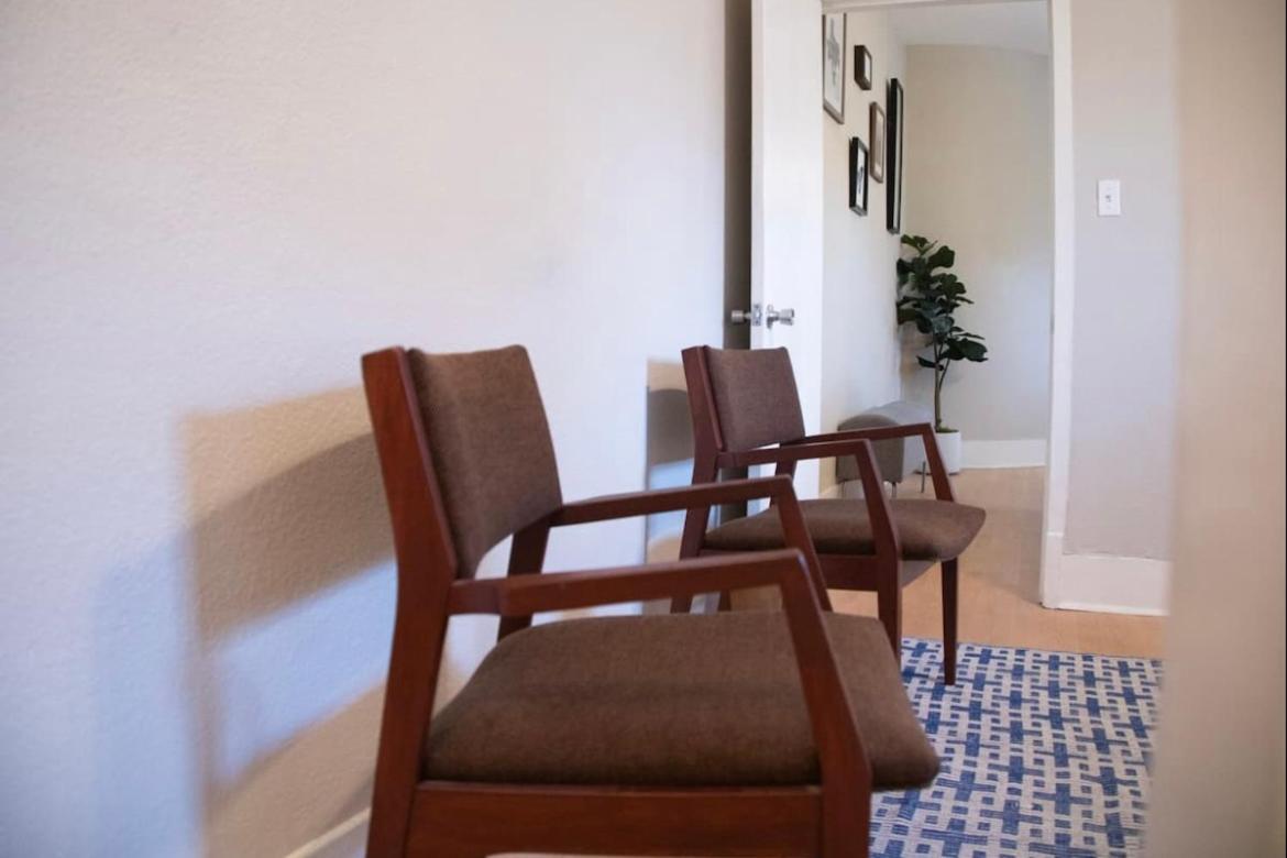 Apartment “honeycrisp” 1br King Houston