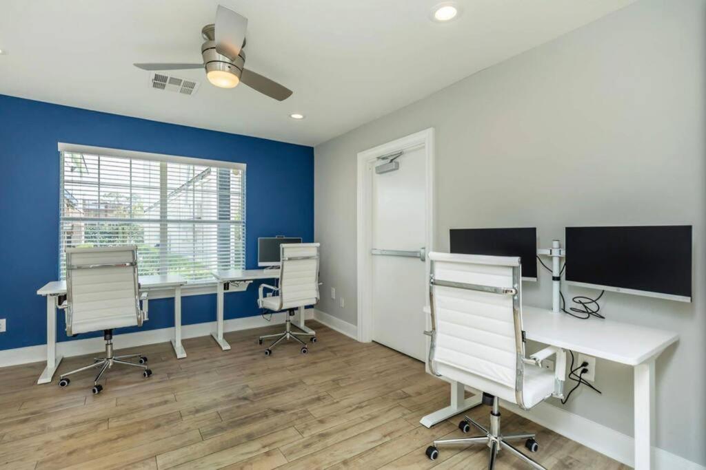Lovely 2 Bedroom/2 Bath Houston, Heights/galleria Apartment
