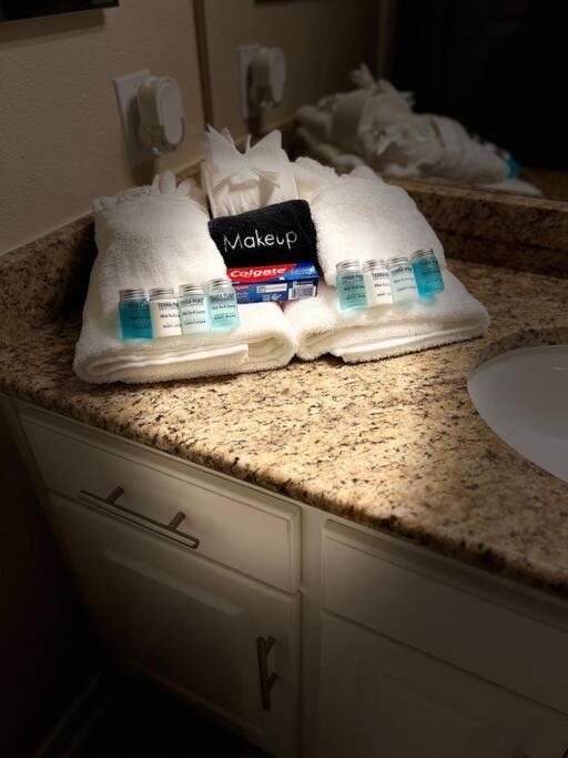 Lovely 2 Bedroom/2 Bath Houston, Heights/galleria Houston