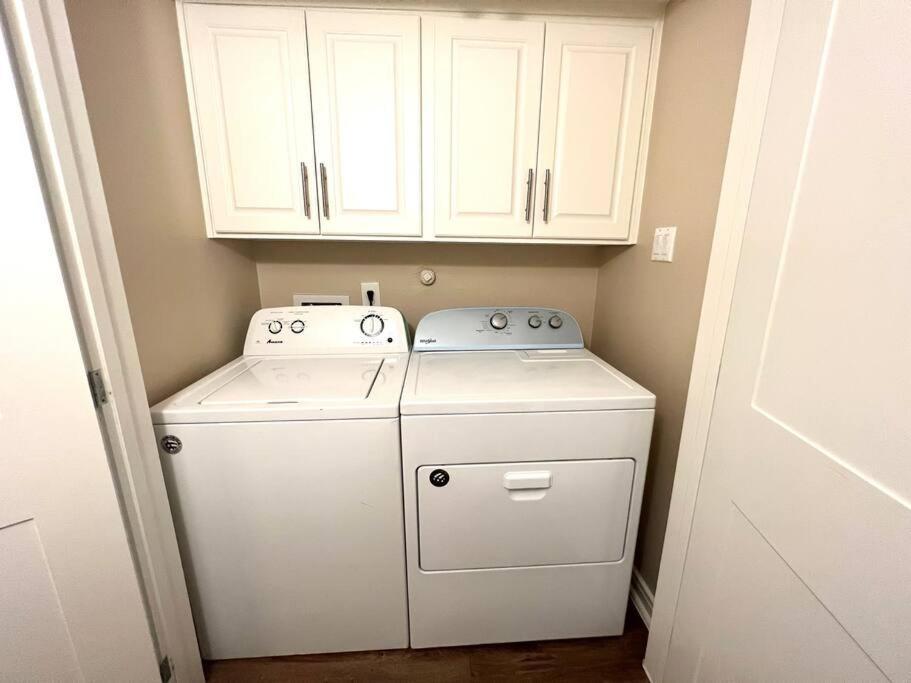 Lovely 2 Bedroom/2 Bath Houston, Heights/galleria * Houston