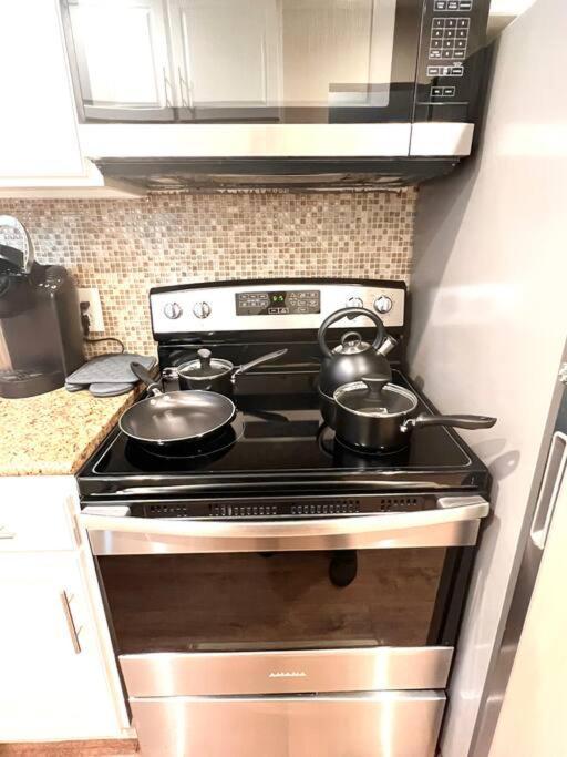 Lovely 2 Bedroom/2 Bath Houston, Heights/galleria Apartment Houston