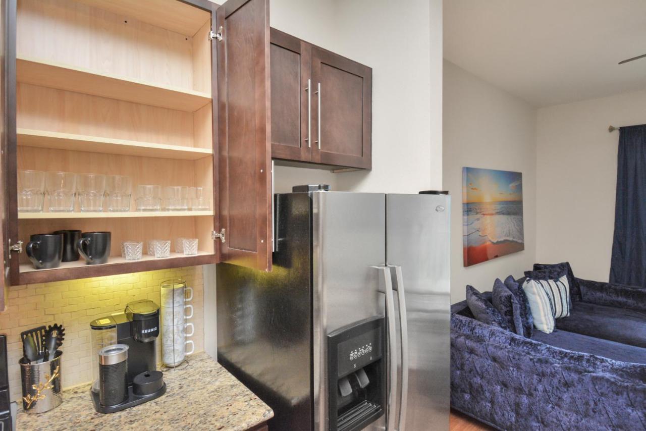 Fully Furnished Med Center Apt By Nrg Stadium Houston