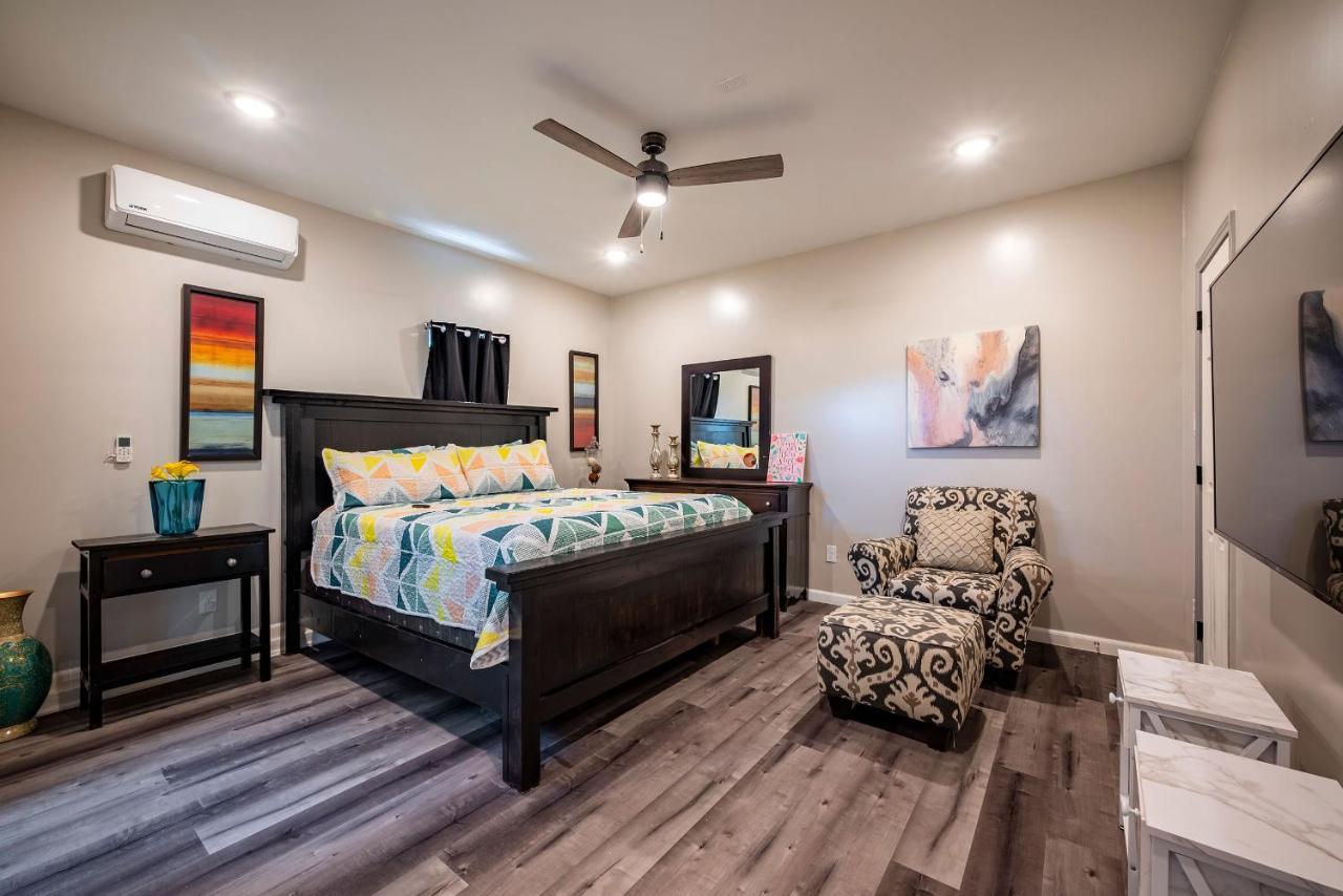 Luxurious 5br Sleeps-14 Villa