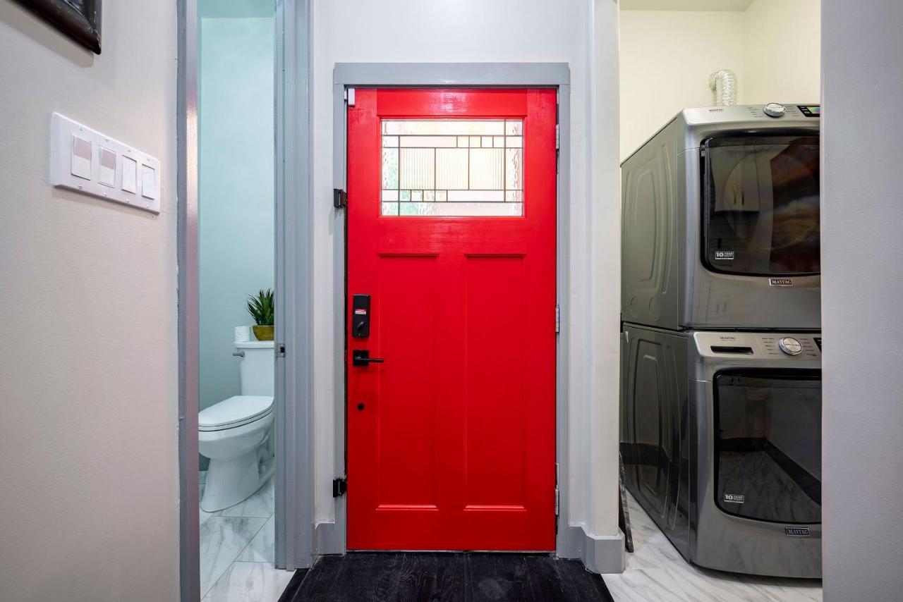 Villa Luxurious 5br Sleeps-14 Houston