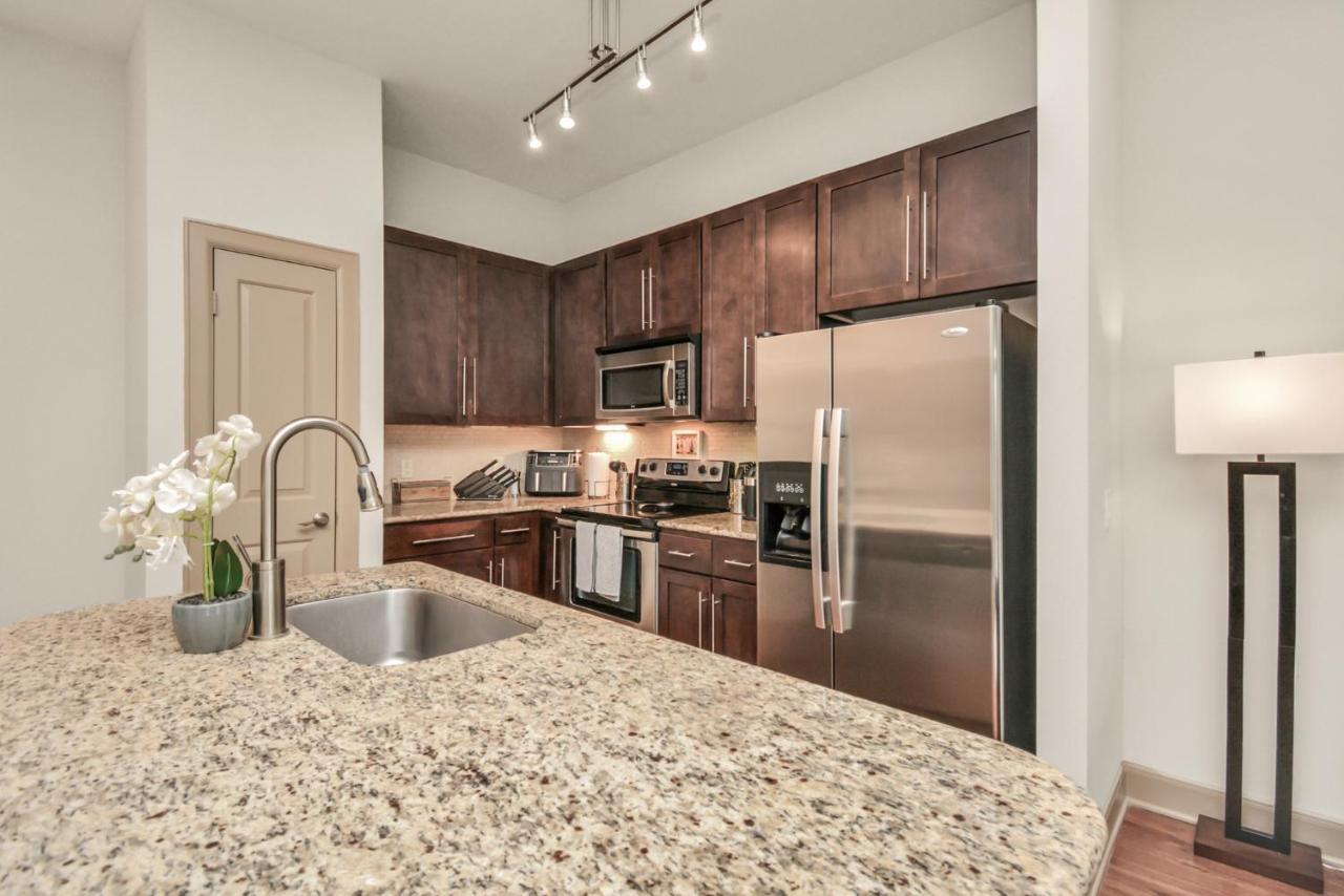 Fully Furnished Med Center Apt By Nrg Stadium Apartment *