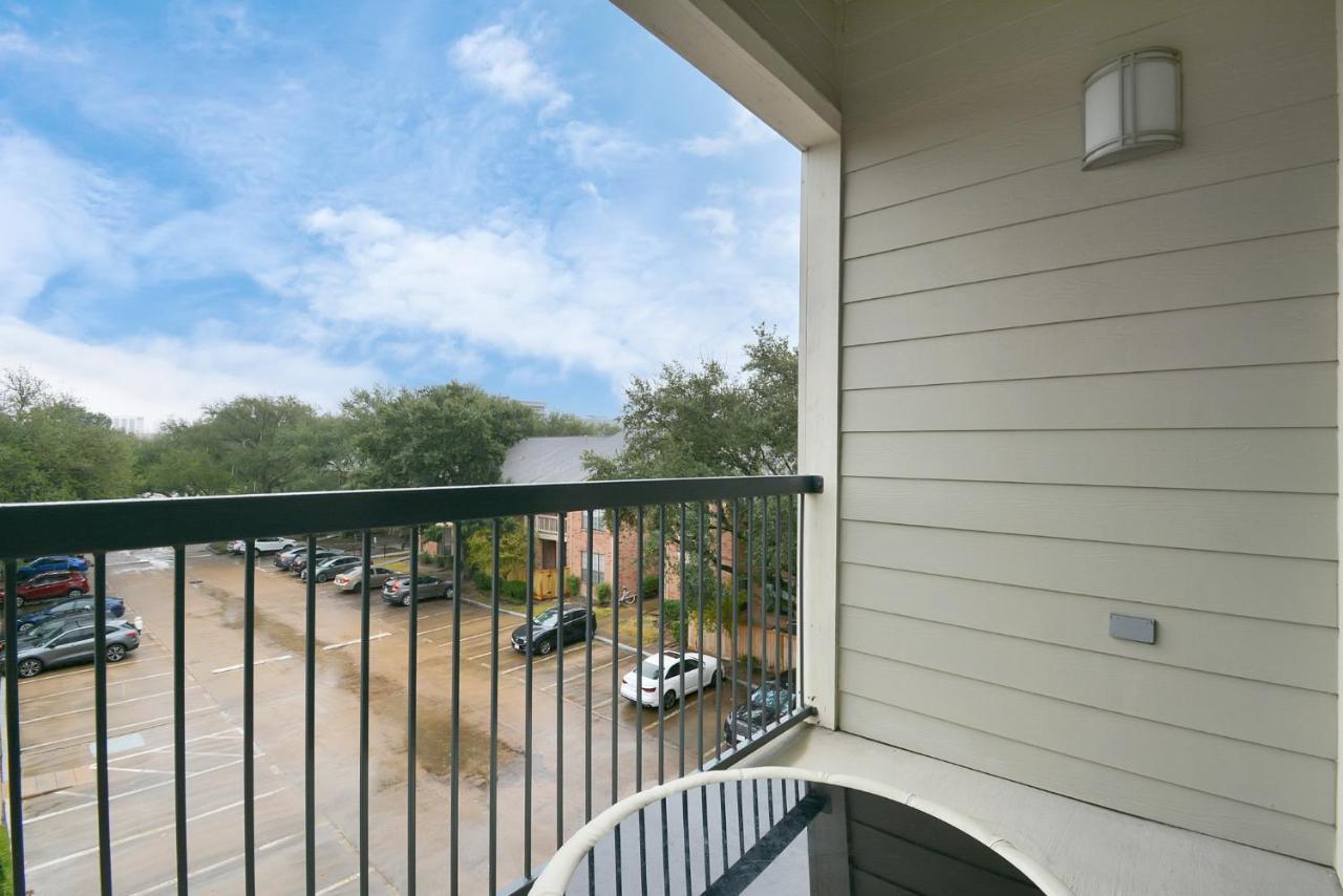 Apartment Fully Furnished Med Center Apt By Nrg Stadium