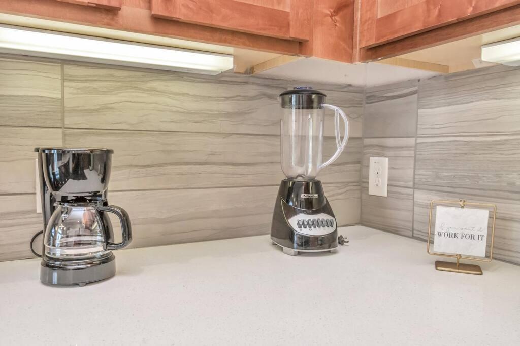 Penthouse Copy Astros-oasis-in-houston-wit-skyline-view 1bedroom Unit