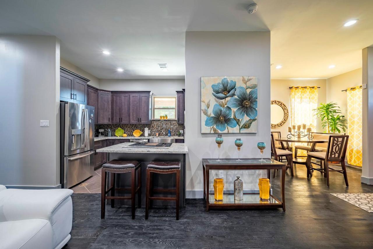 Villa Luxurious 5br Sleeps-14 *