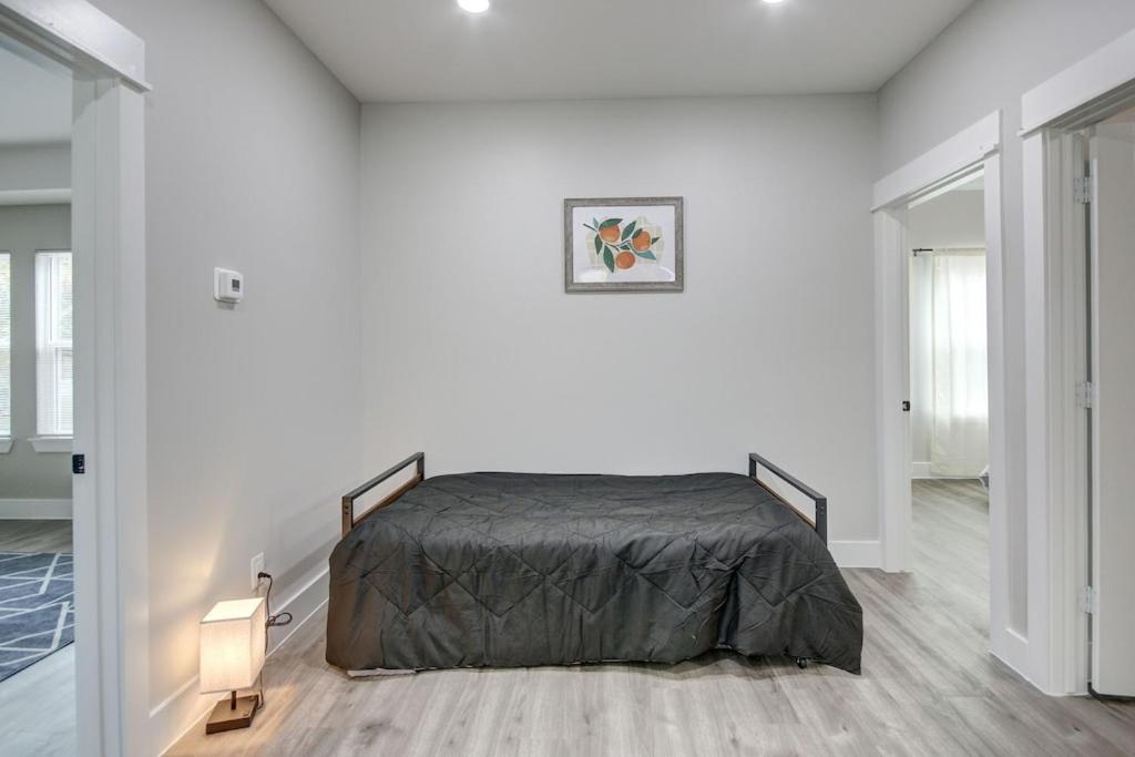 Holiday home New Luxurious Double-story Located In Highland Heights