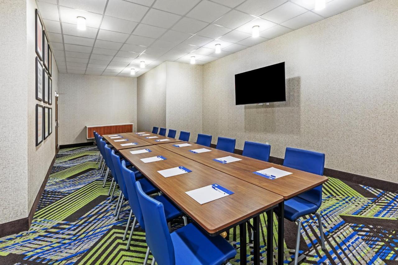 Hotel Express & - - Downtown North By Ihg 3*