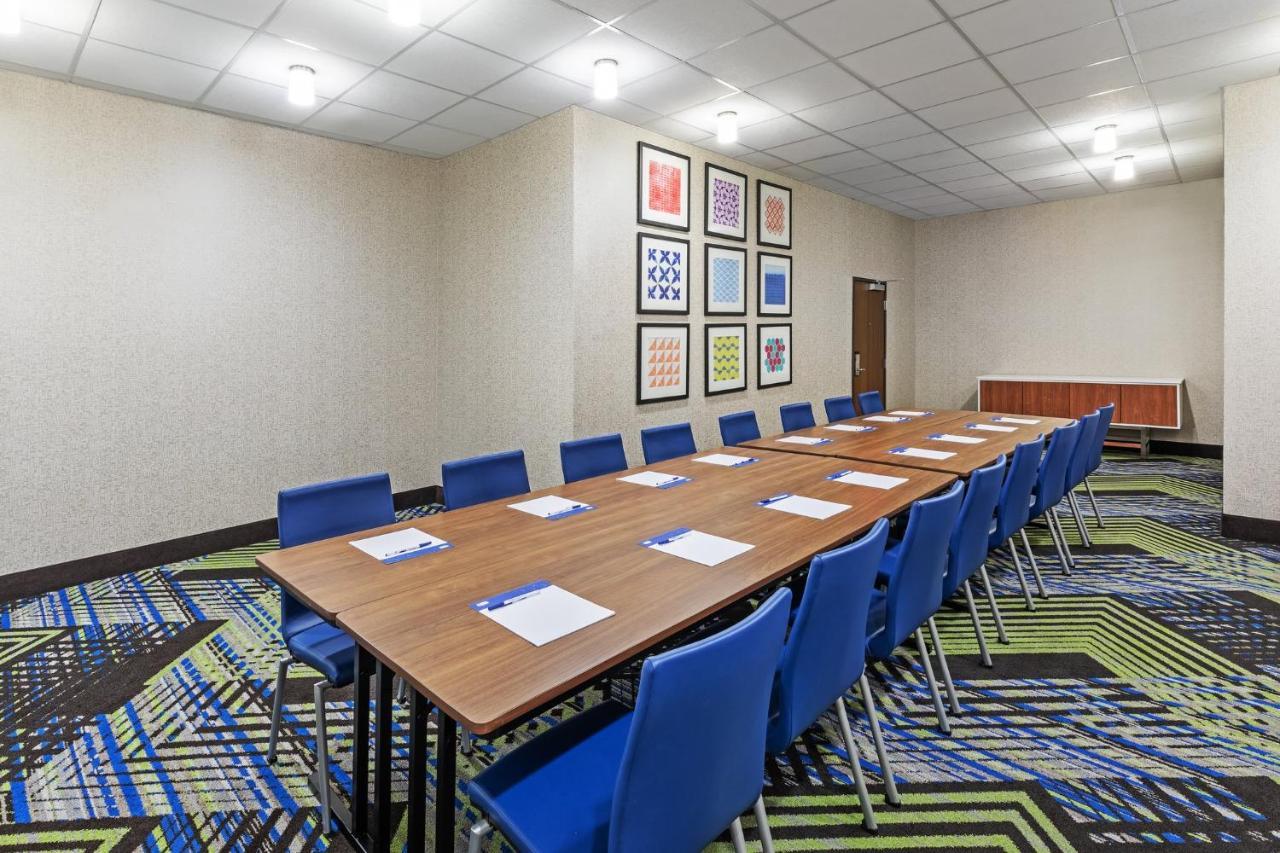 Hotel Express & - - Downtown North By Ihg 3*
