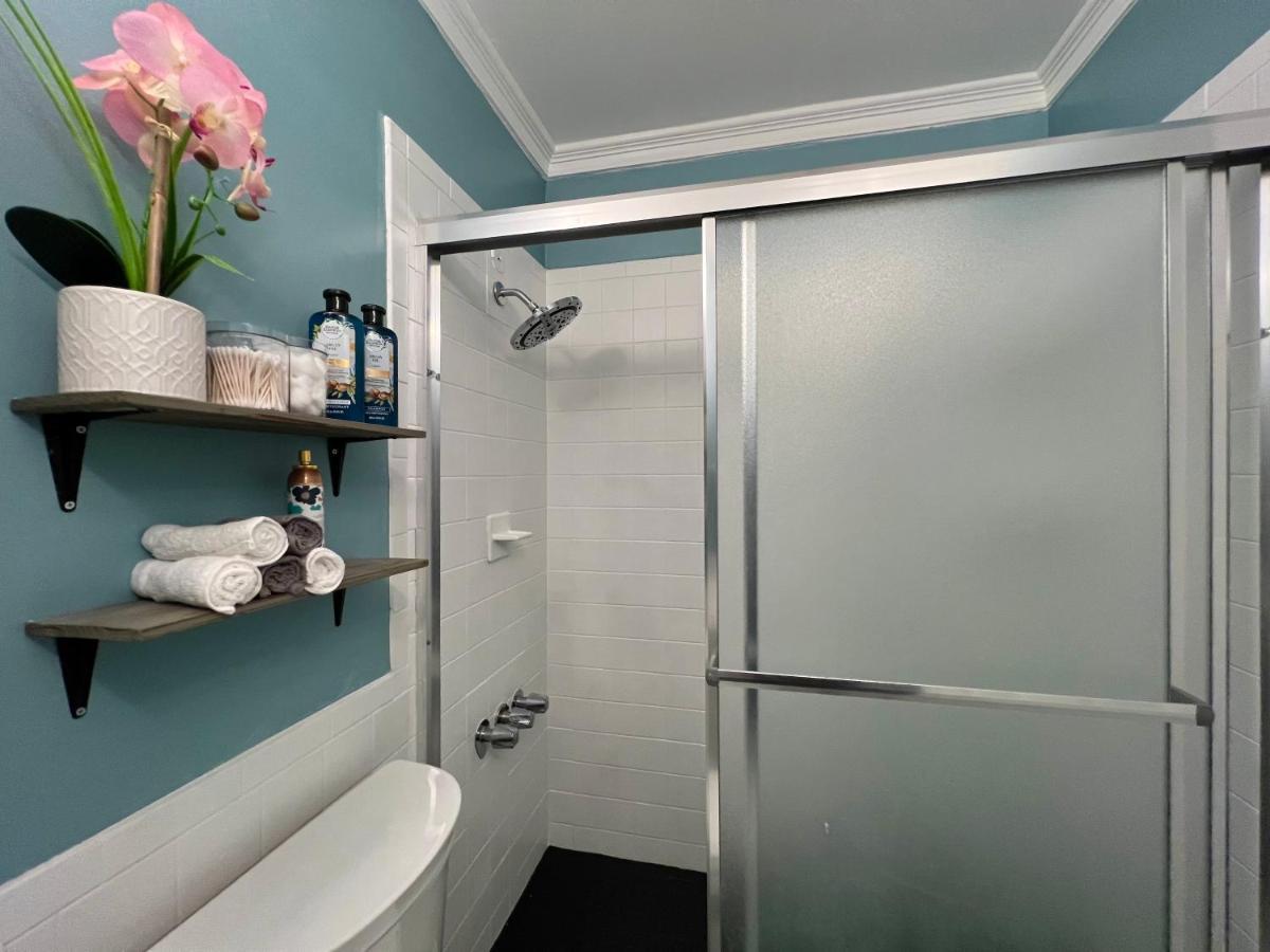 Apartment Lovely Comfort Uptown For Trip.
