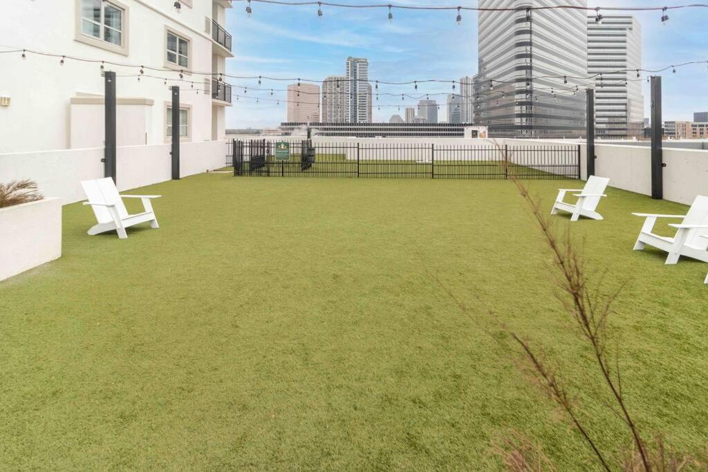 Luxury Hi-rise 1bd In Galleria W King Bed/pool/gym