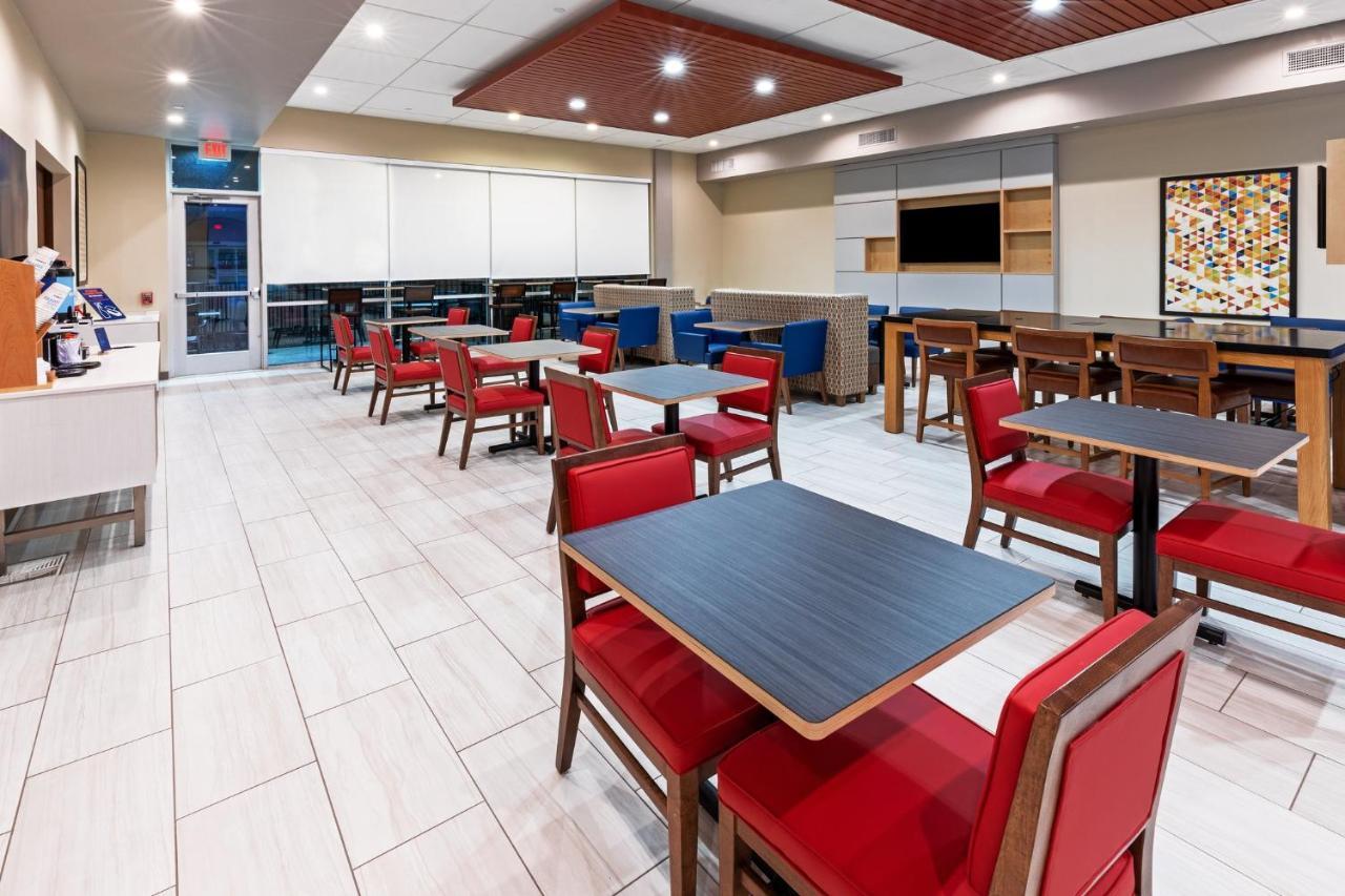 Hotel Express & - - Downtown North By Ihg