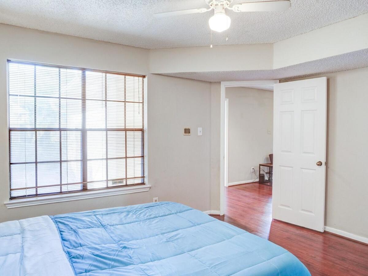 Holiday home Lovely 2 Bedroom, 1 Bath With Pools And Gym.