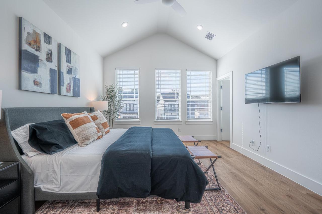 Boho Mod-pad East Downtown Apartment Houston