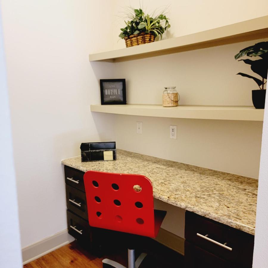 Apartment Spacious Pet Friendly 1br Apt Near Reliant Nrg & Med Center Houston