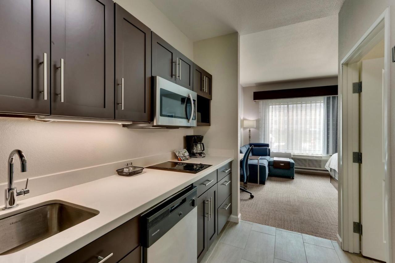 Towneplace I-10 East Hotel 3*