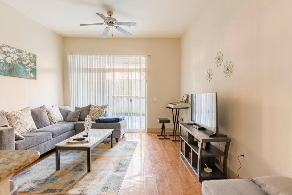 Felt Apartment- Med Center/nrg Houston