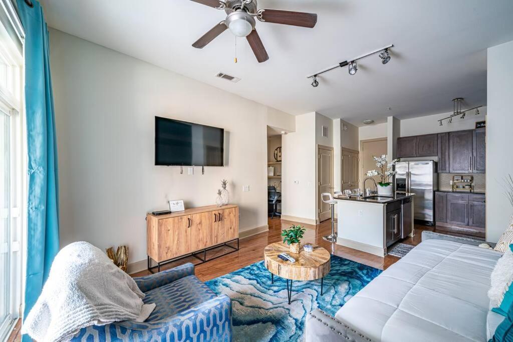Apartment Call It Comfy