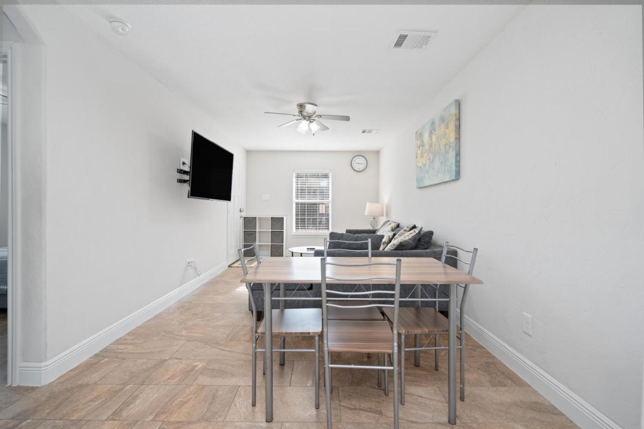 Pristine & Exquisitely Designed 7 Min From Tx Med Center
