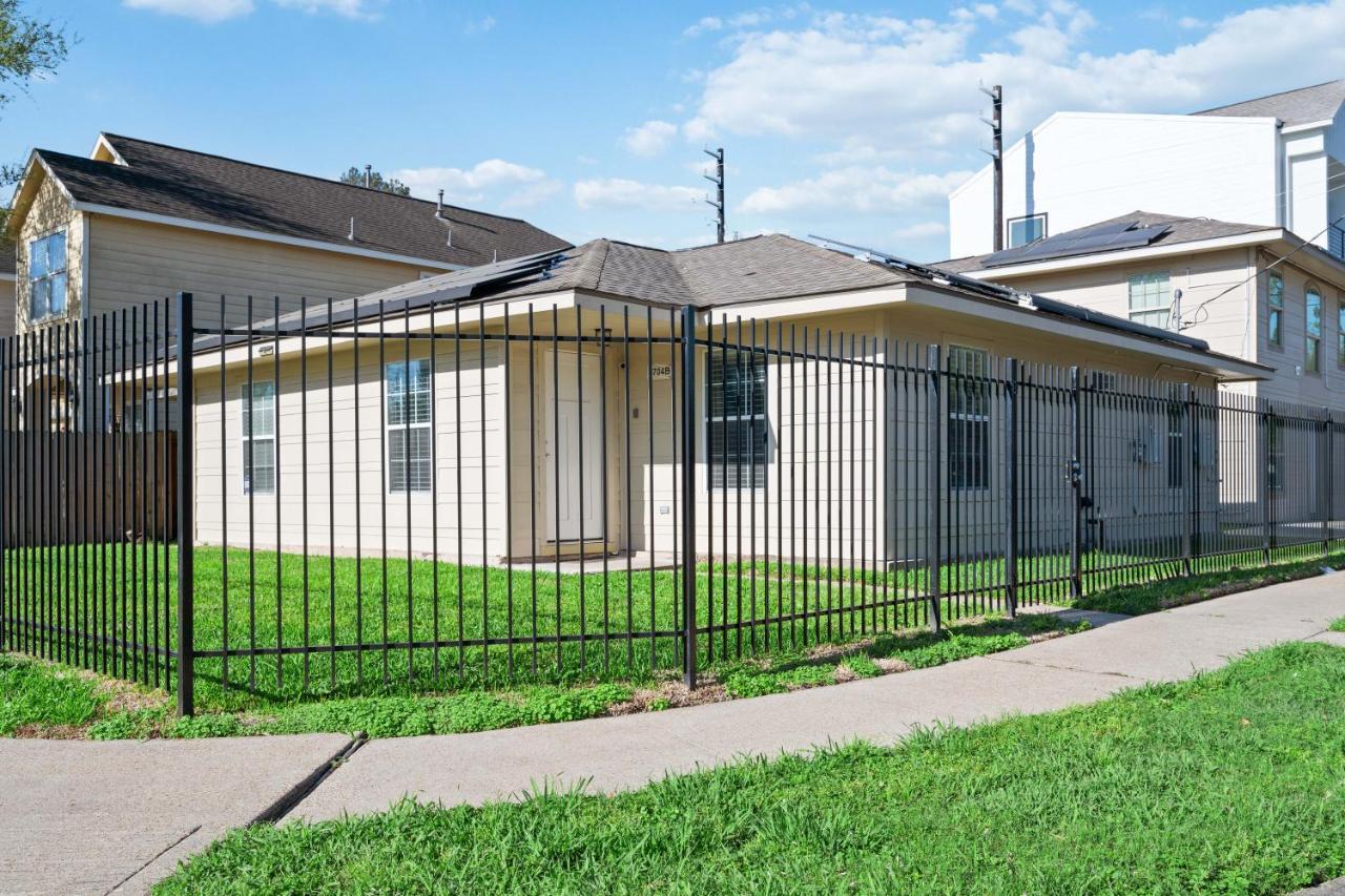 Apartment Pristine & Exquisitely Designed 7 Min From Tx Med Center *