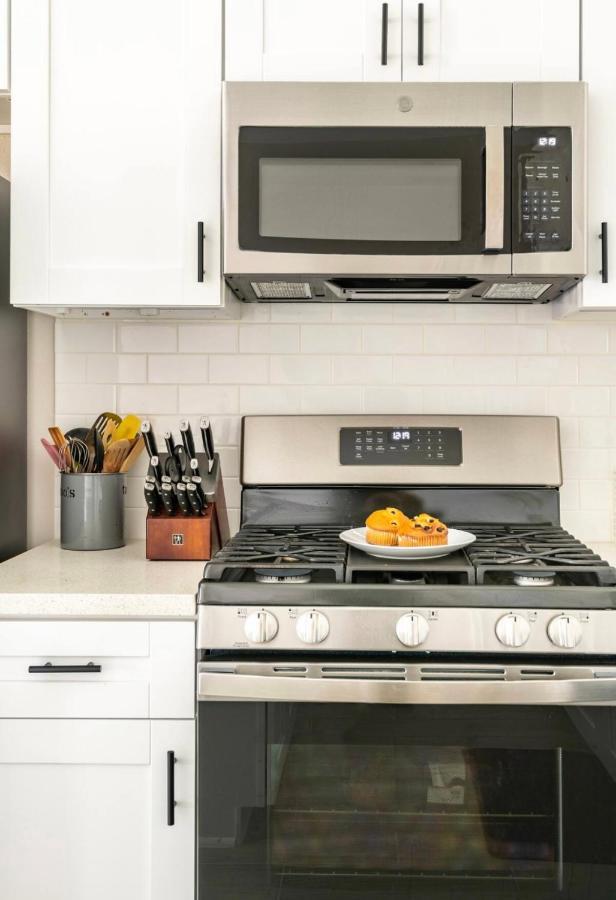 Homestay Luxe Retreat - Downtown Private In
